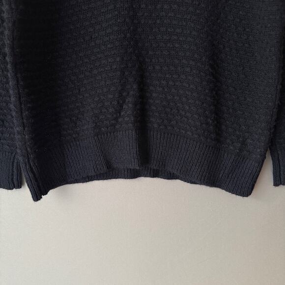Vince sz M Black‎ wool sweater - Picture 8 of 8